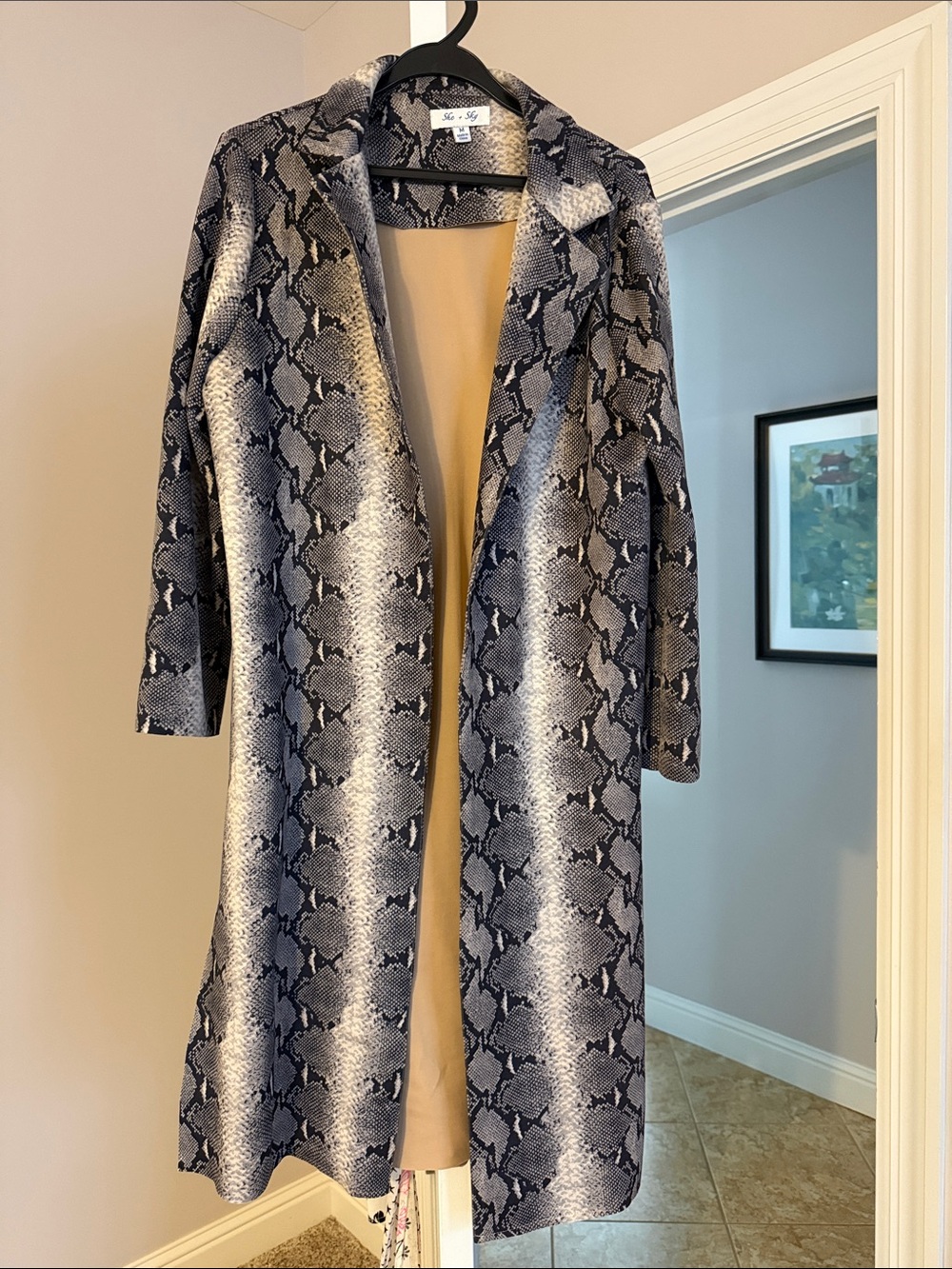 Open-Front Snake-Print Trench Coat in Gray by